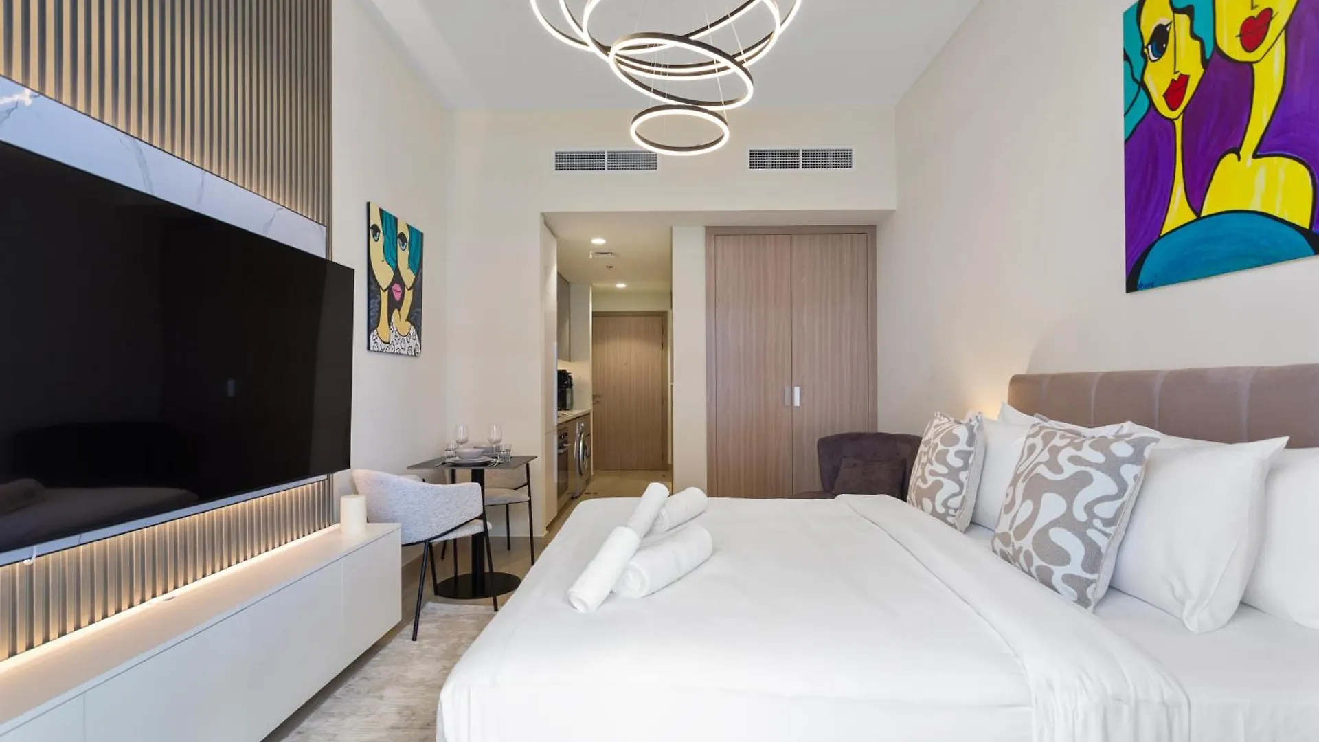 Sleek Studio Apartment In Azizi Riviera دبي